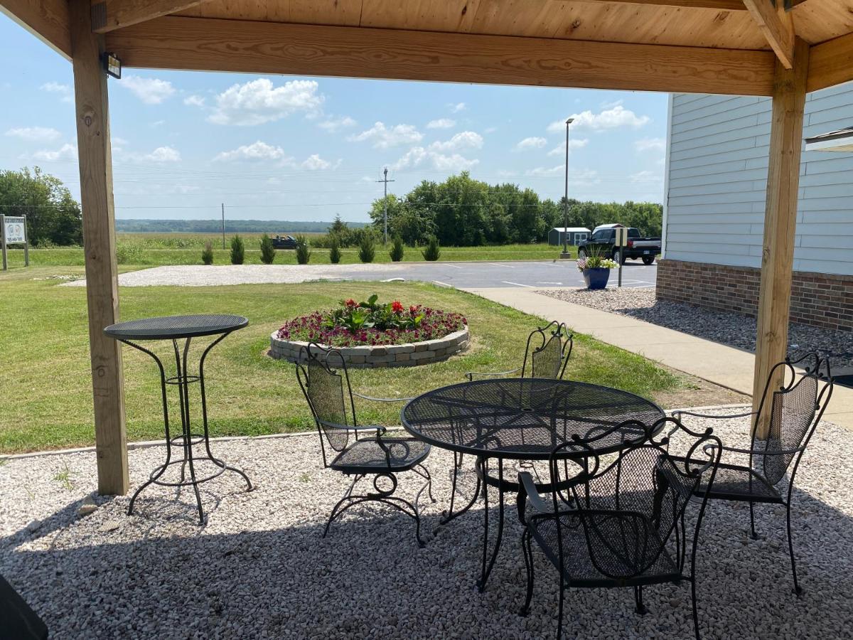 Hotel & Rv Park 3*